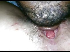 Licked ang kanyang hanggang sa siya ay dumating sa 1:06